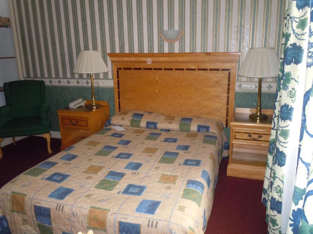 La Croix Blanche Hotel Montrichard Kültér fotó